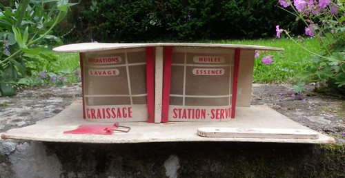 Ancien garage pour petites - ancien,