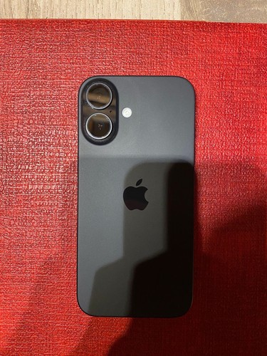 Apple iphone 128gb - 16,