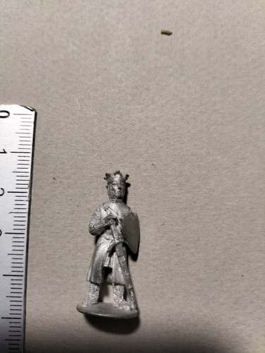 Figurine metal magazine - metal,