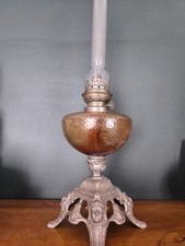 Ancienne Lampe À Pétrole