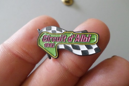 Trés petit pin broche - pin,