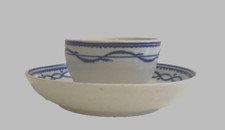 tasse sous tasse porcelaine de