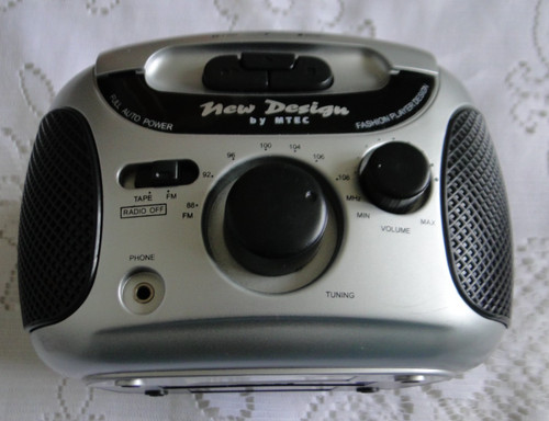 Poste radio fonctionne - fm,