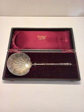 cuillère a fraise en argent