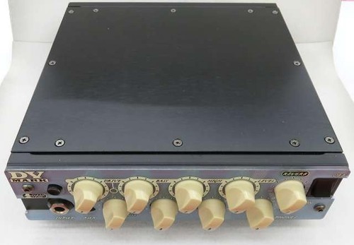 Tête amplificateur de - d'amplificateur,