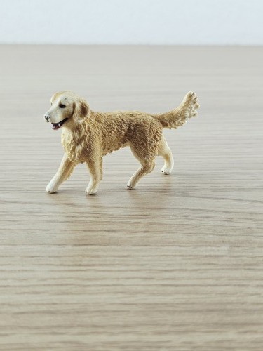 Figurine chien golden - chien,