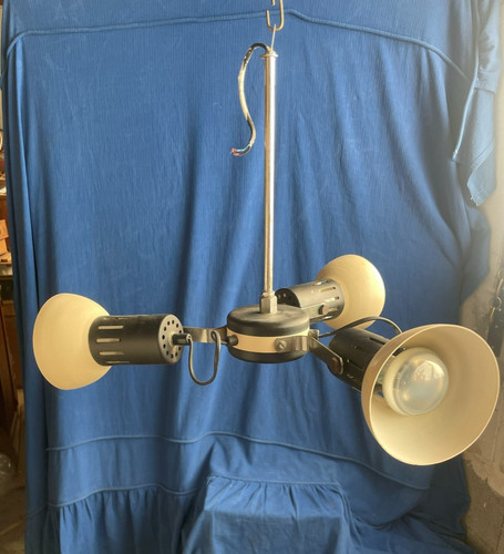 Lustres métal plastique - métal, et