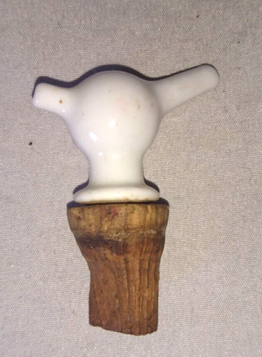 Old cap dispenser spout - old,