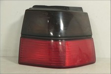 Feu arriere principal droit