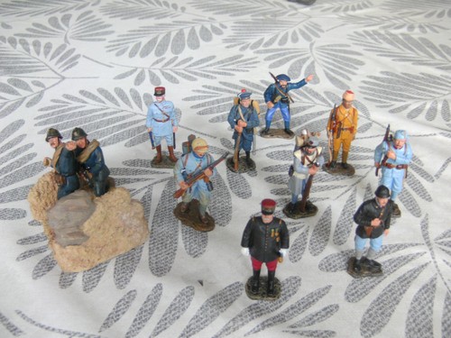 Figurines hachette atlas 11 - hachette,