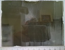 EE143 negative glass plate 1930 VGC 12x9 cm interior baby in his crib