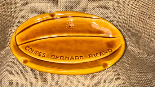 Cendrier pub ricard - , vintage