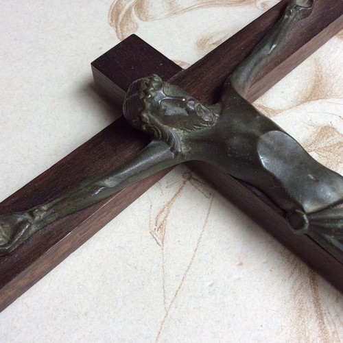 Croix crucifix bronze - bronze, sur