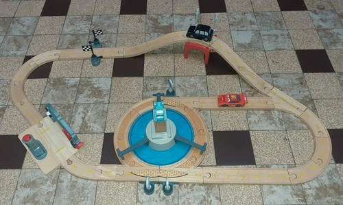Circuit disney pixar cars - disney, 2