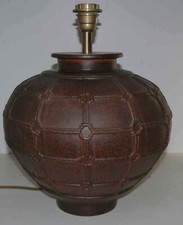 Pied de lampe en céramique ou
