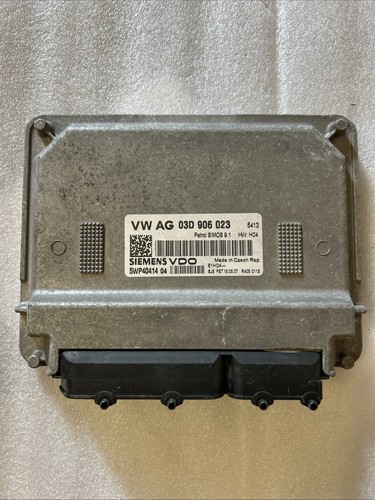 Ecu calculateur moteur - moteur, a