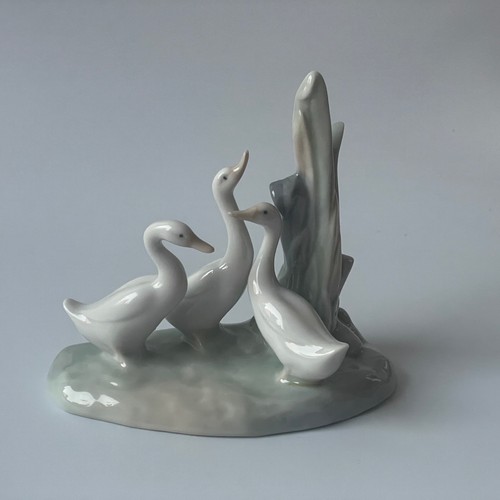 Sujet porcelaine espagnole - sujet,