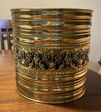 Vtg Brass Round Embossed Planter Pot Made In England 10" Tall Fleur De Lis