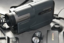 Caméra HITACHI VM-E338E +