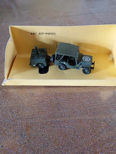 Miniature véhicule militaire - miniature,