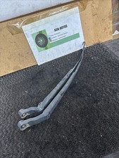 Genuine OEM Toyota IQ 2009-2014 Windscreen Wiper Arms Pair