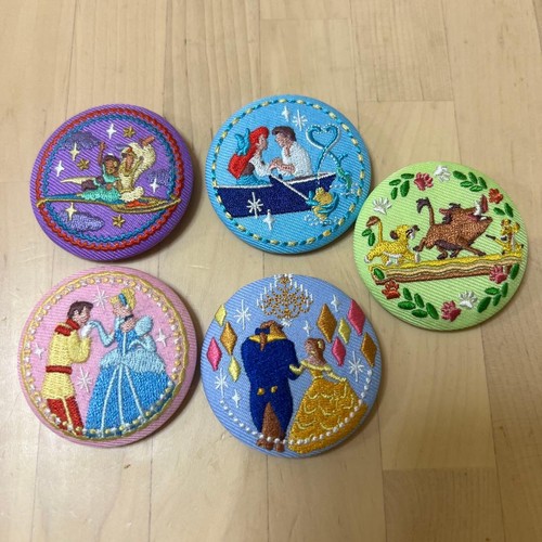 Lot badges en étain - lot, de