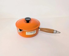 Casserole à Bec et couvercle