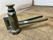 bouchonneuse L’incassable