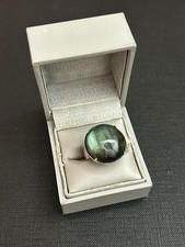 Bague en argent massif avec pierre labradorite