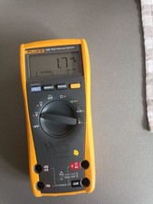 Multimètre Fluke FLUKE-179