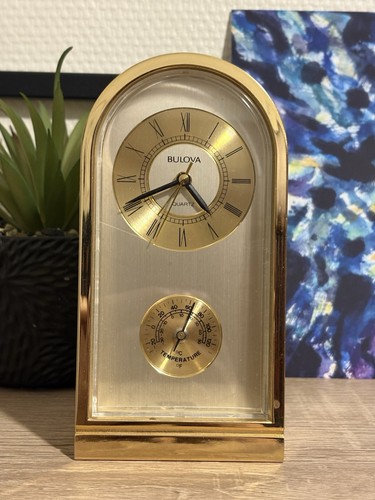 Réveil vintage bulova pile - réveil,