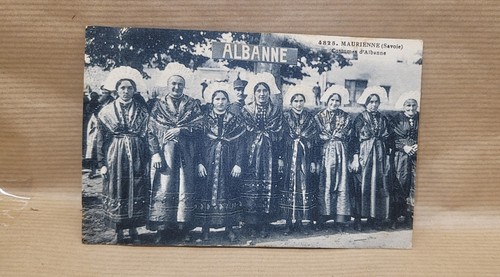 Cartes postale femmes costume - postale,