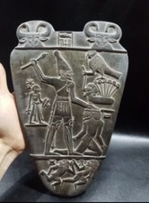 La palette Narmer (la grande