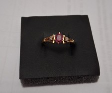 bague or 18 carats rubis Fin