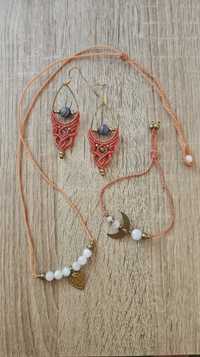 Parure artisanale agate du - parure,