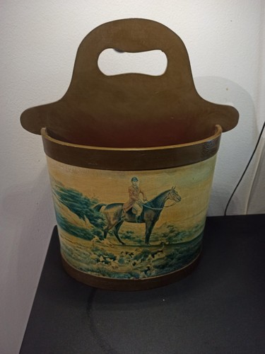 Ancienne porte revues - , /