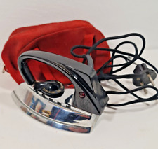 ANCIEN PETIT FER A REPASSER DE