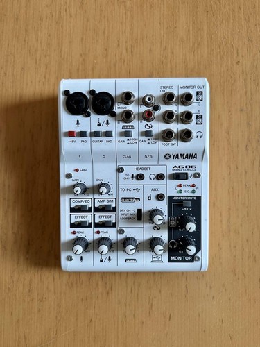 Yamaha ag06 mixer canaux - 6,