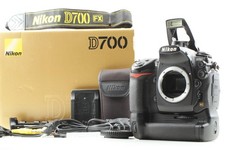 ▶️ Nikon D700 Black 12.1 MP Full Frame DSLR Camera w/ Battery Grip MB-D10 *DHL*