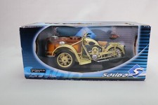 LJ717 SOLIDO 118307-00 1/10 scooter Peugeot 55 TN 1952 milk barrel transport