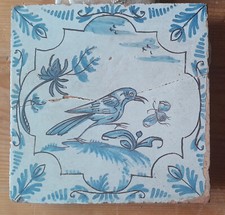 Carreau de poele en faïence décor camaïeu bleu et manganèse XVIIIème Lyon?