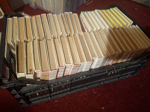 Lot livres bibliothèque - 47,