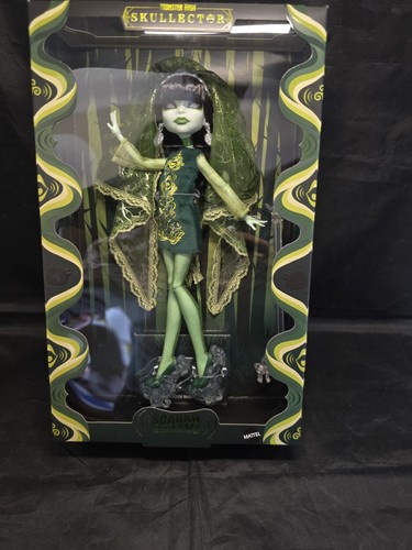 New monster high skullector - new,