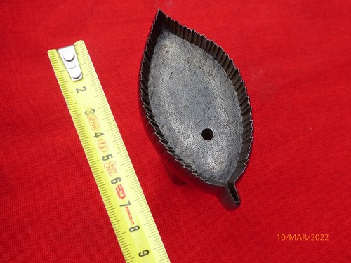 Emporte piece outil ancien - outil,
