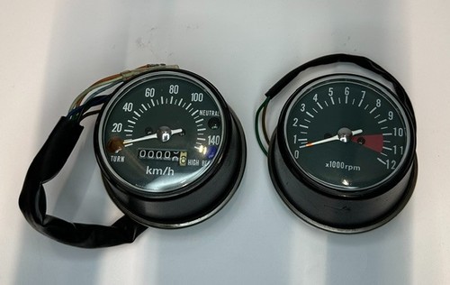 Coppia compteurs honda - km, four