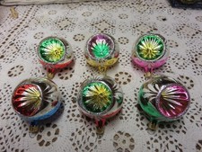 Boite neuve de boules de Noël