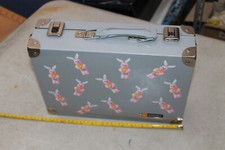 tres rare valise lapin