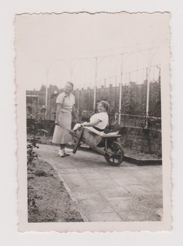 Photo ancienne femmes - 🎞️,