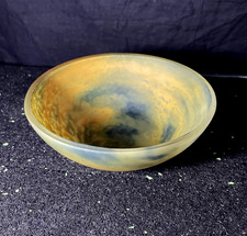 Petite coupe en pate de verre