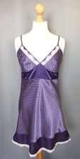 Jolie Nuisette satin dentelle violet "VIA 28" Taille M FR38 US6 UK10 EU36